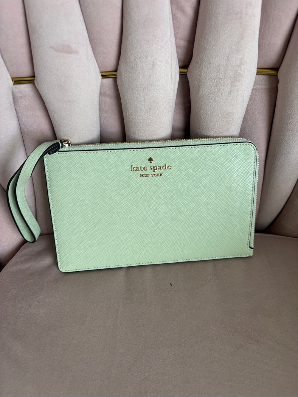 #74 Kate spade